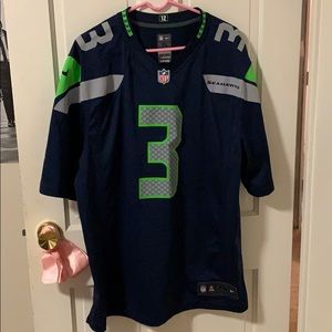 Seahawks jerseys- Wilson and Hauschka